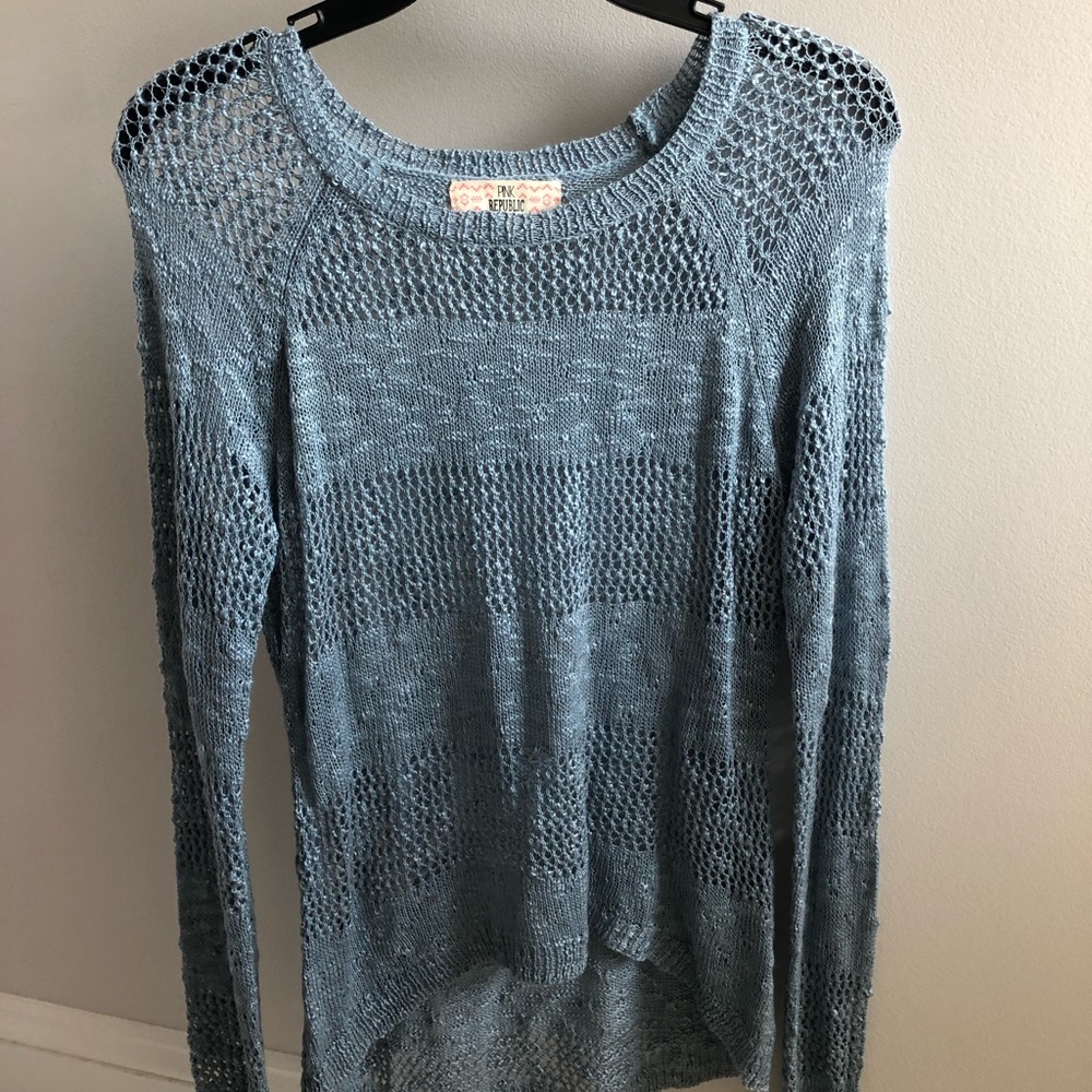 Pink Republic light sweater Size Small